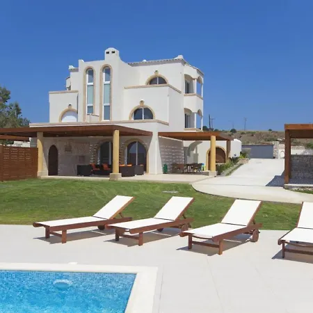 Holiday Luxury *